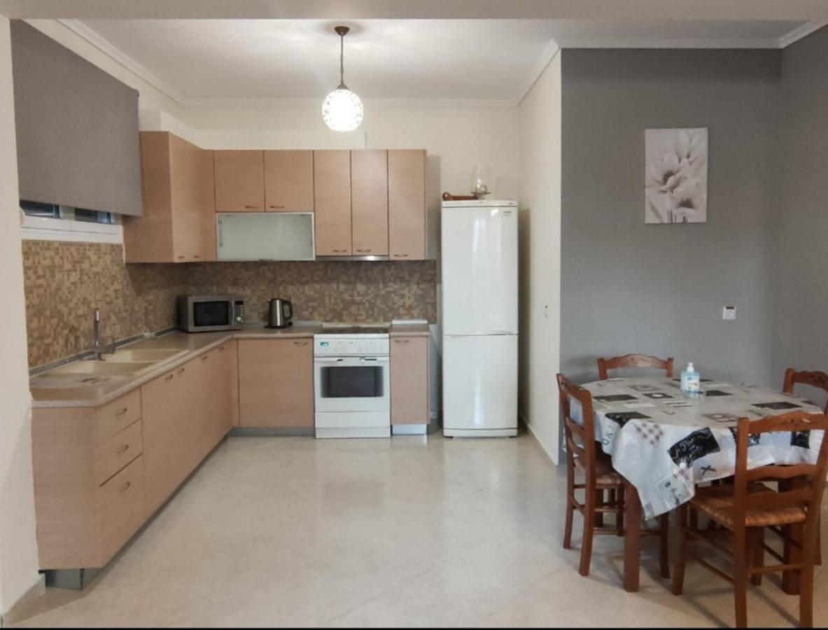 Vesta Apartment Tesalonika Bagian luar foto