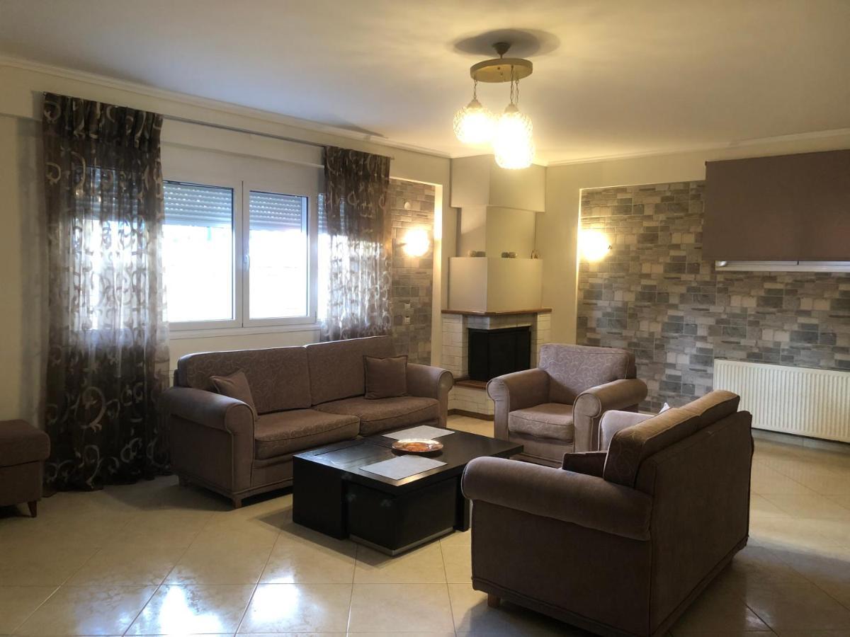 Vesta Apartment Tesalonika Bagian luar foto