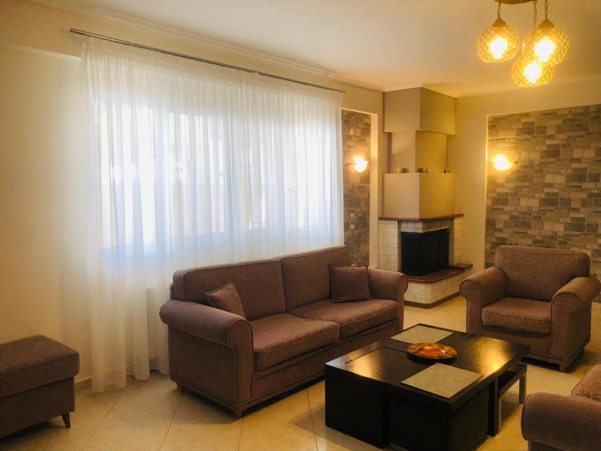 Vesta Apartment Tesalonika Bagian luar foto