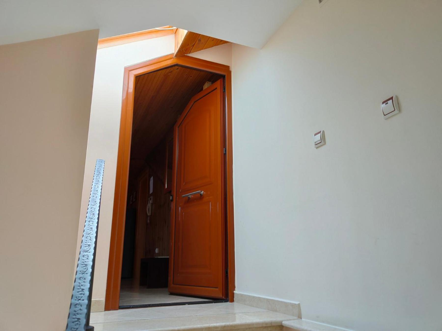 Vesta Apartment Tesalonika Bagian luar foto